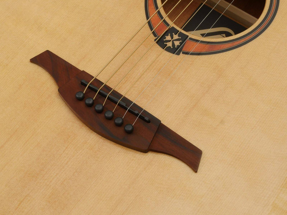 Lag  T88ACE - gitara elektro-akustyczna Tramontane