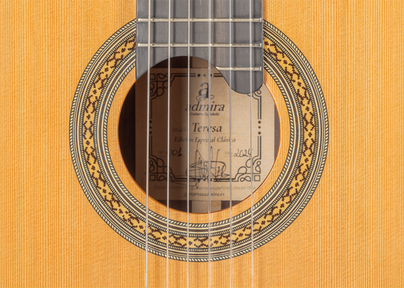 Admira Teresa – gitara klasyczna